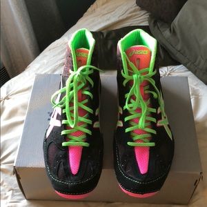 Mens asics wrestling shoes